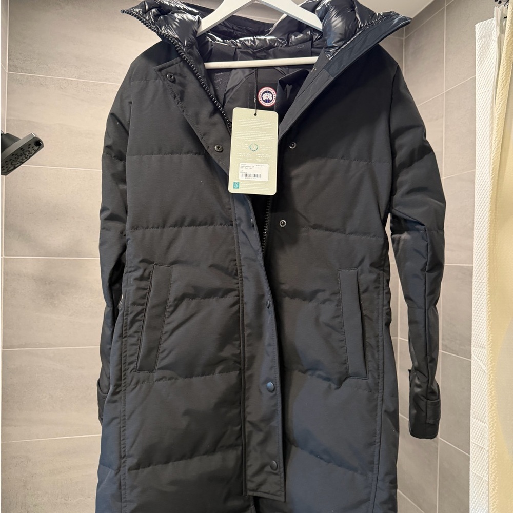 Canada Goose Shelburne water resistant 625 fill power down parka black